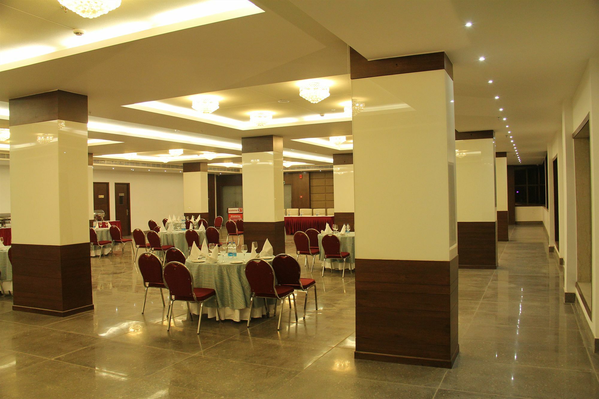 Bhawna Clarks Inn Agra Ngoại thất bức ảnh